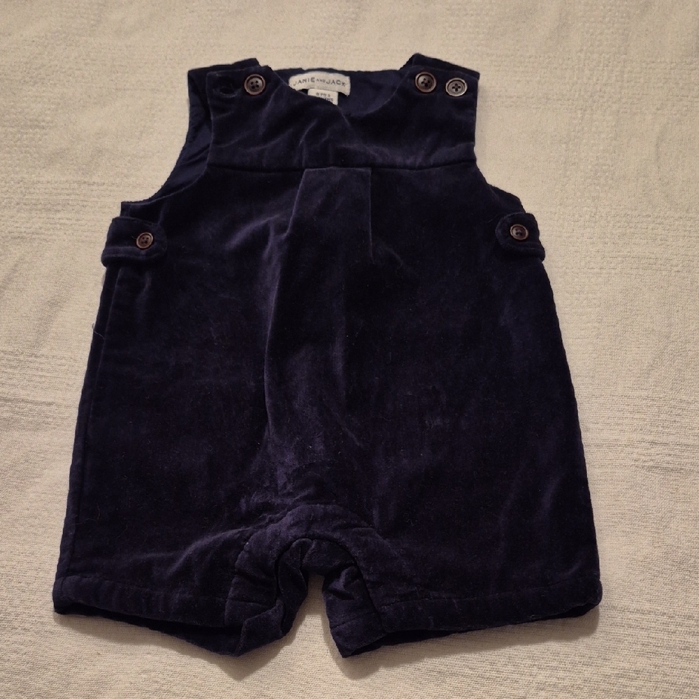 Janie and Jack boys 0-3 months blue velvety shorts romper EUC